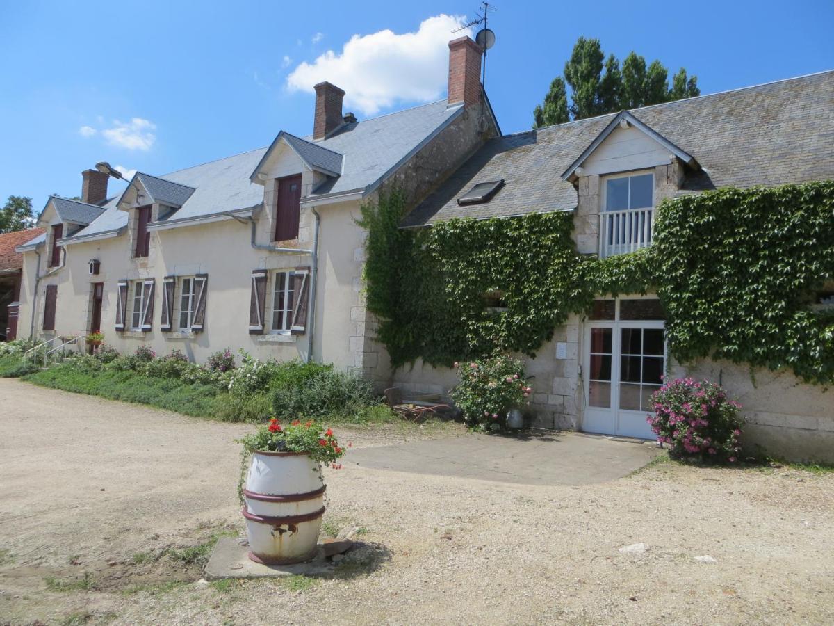La Ferme De L'Isle Et Sa Roulotte Bed & Breakfast Avaray Luaran gambar
